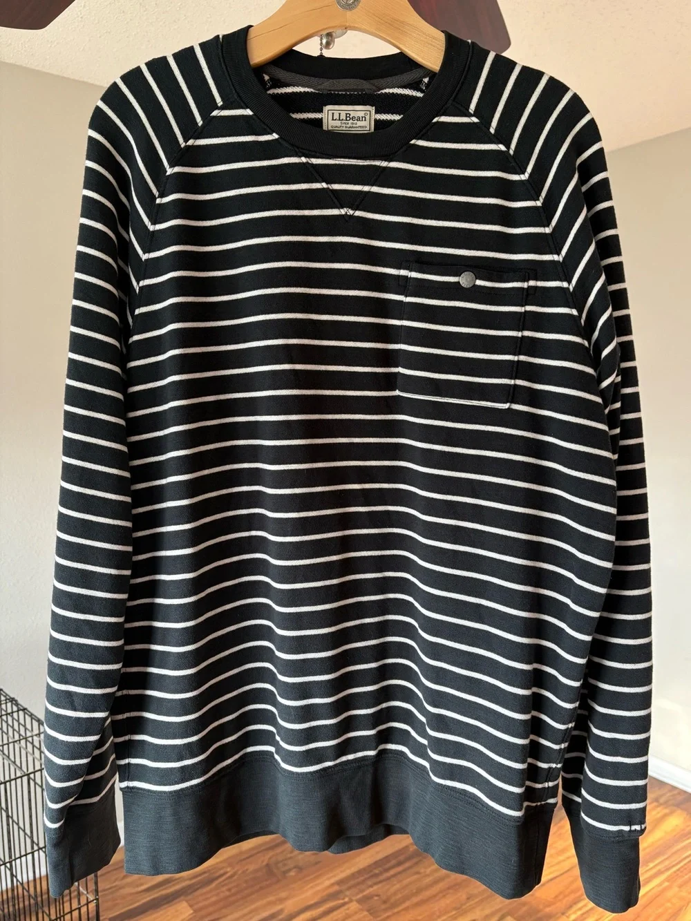 L.L. Bean Men’s Navy White Striped Crew Neck Sweater Preppy Cabincore